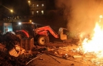 Ֆրանսիայում ֆերմերները այրել են հարկային ծառայության շենքը՝ ի նշան բողոքի