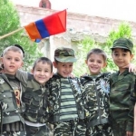 Մեդալի հակառակ երեսը, կամ բանակը մենք ենք