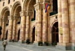 Հաջորդը կառավարության շե՞նքն է