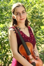 Նախարարի տեղակալ վերադարձել է ջութակահար Դիանա Ադամյանին շնորհված մրցանակով