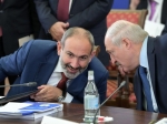 Որպես կոլխոզնիկ տղա, ինչ մտածում՝ ասում է