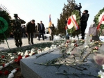 Վազգեն Սարգսյանի ծննդյան օրը Պնախարարն ու ԵԿՄ-ականները Եռաբլուրում էին 