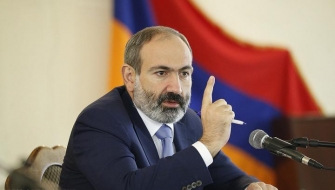 Աստ­ված է ար­դեն խա­ղում Նի­կո­լի դեմ