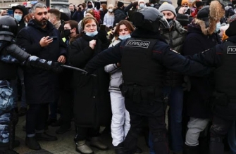 Նոր ցույցեր Ռուսաստանի 100 քաղաքներում, 5 000 մարդ բերման է ենթարկվել