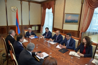 Խորհրդակցություն նախագահի նստավայրում