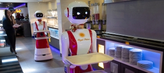 Նիդեռնալդներում գտնվող ռեստորաններից մեկում մատուցողները ռոբոտներով են փոխարինվել